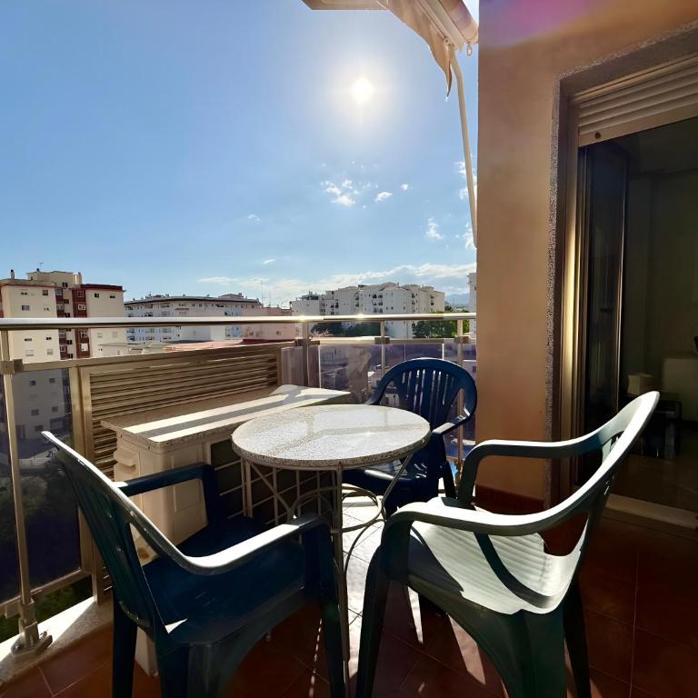 Mediterraneo Real Beach and Pool Cozy Apartment - Apartamento de 1 dormitorio - 4