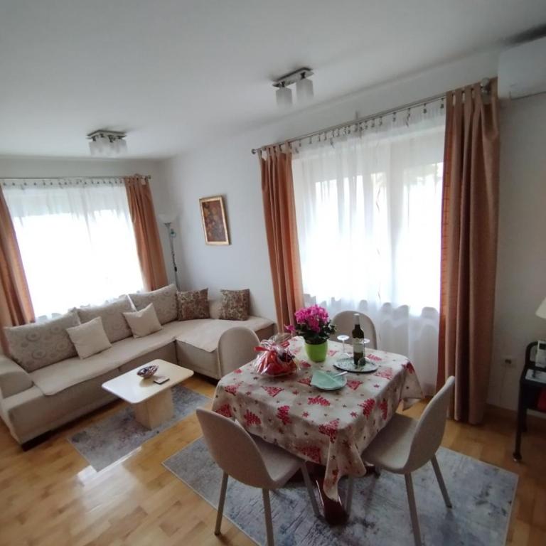 Apartmani Nik Lux - Deluxe Apartment - 9
