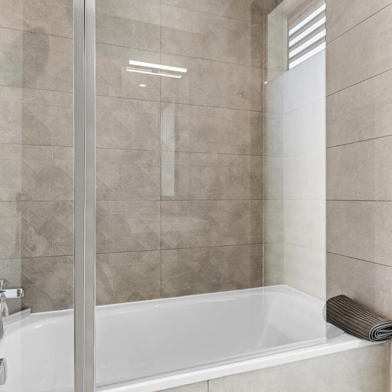 29 - Maison avec petite piscine privee - Casa Unifamiliar de 3 dormitorios - 36