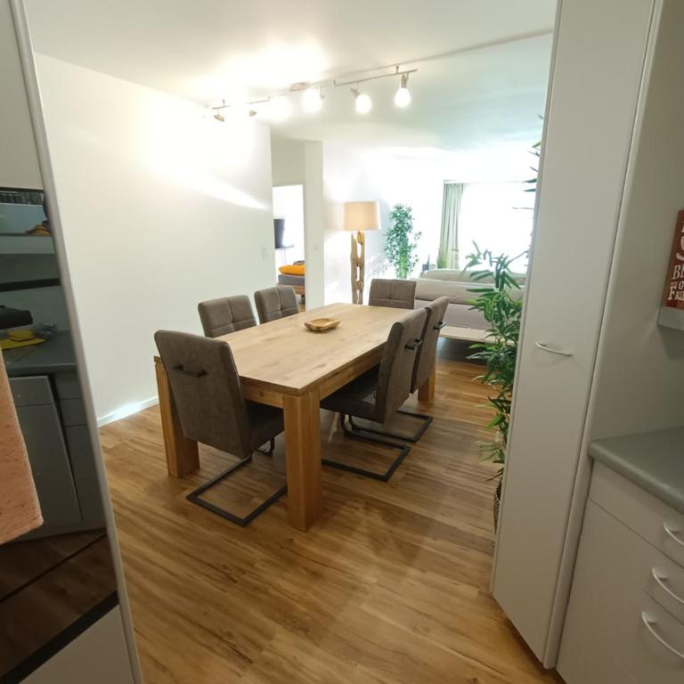 Grosszügige 3 Schlafzimmer Wohnung mit privatem Garten neben Jakobshornbahn - Apartment mit Blick auf die Berge - 28