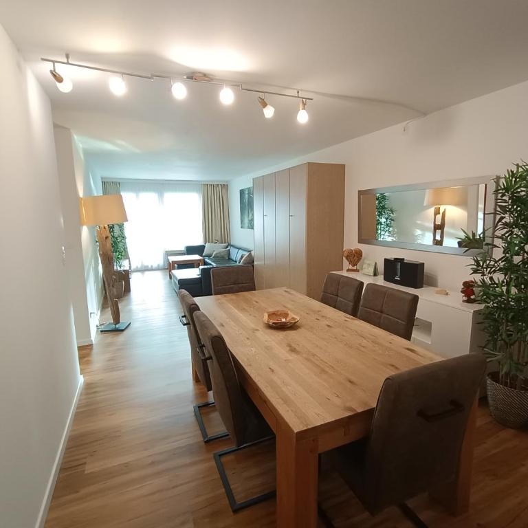 Grosszügige 3 Schlafzimmer Wohnung mit privatem Garten neben Jakobshornbahn - Apartment mit Blick auf die Berge - 4