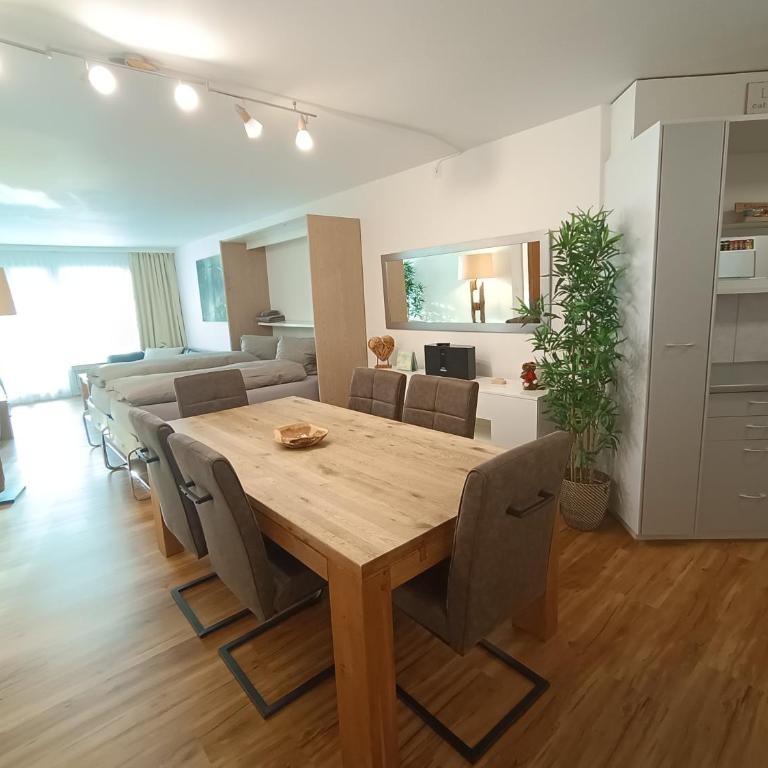 Grosszügige 3 Schlafzimmer Wohnung mit privatem Garten neben Jakobshornbahn - Apartment mit Blick auf die Berge - 31