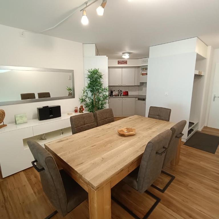 Grosszügige 3 Schlafzimmer Wohnung mit privatem Garten neben Jakobshornbahn - Apartment mit Blick auf die Berge - 37