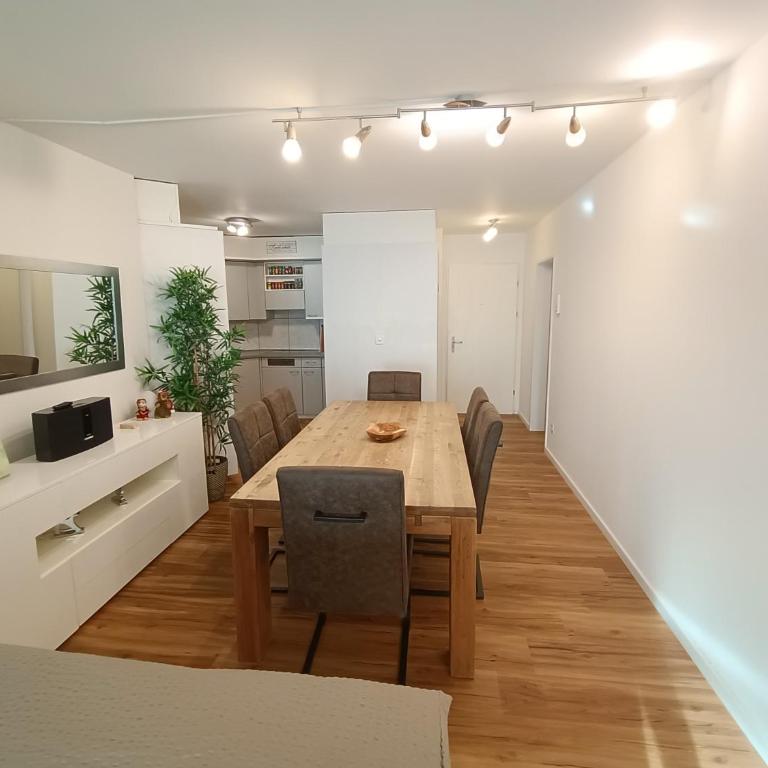 Grosszügige 3 Schlafzimmer Wohnung mit privatem Garten neben Jakobshornbahn - Apartment mit Blick auf die Berge - 40