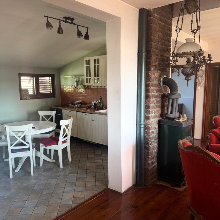 Creative Attic with Terrace & Garden -Podgorica - Apartman sa 1 Spavaćom Sobom - 30