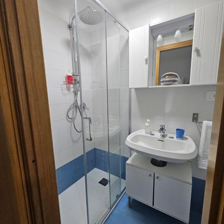Nice Apt with sea view in Riomaggiore - Studio-Apartment mit 1 Doppelbett - 4