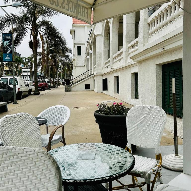 Dúplex B estilo neoyorquino en Calle 20 - Apartamento de 2 dormitorios - 3