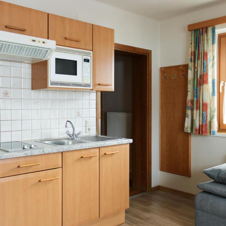 Ferienhaus Alpenland - Apartamento de 1 dormitorio con balcón - 2