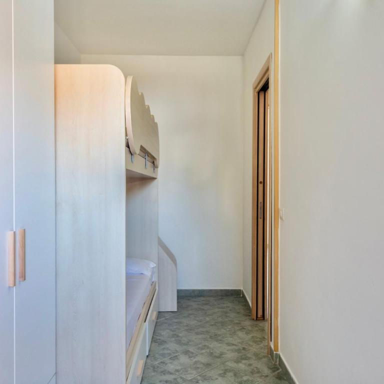 Trilocale - Via Pisa - Two-Bedroom Apartment - 12