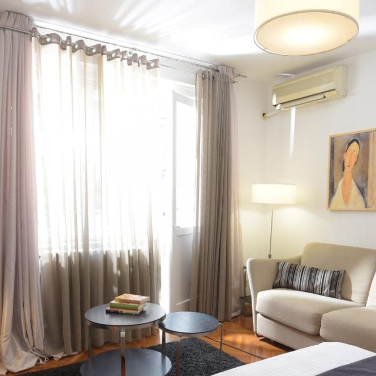 Tiny & Cozy Central Apartment - Apartman sa 1 Spavaćom Sobom - 1