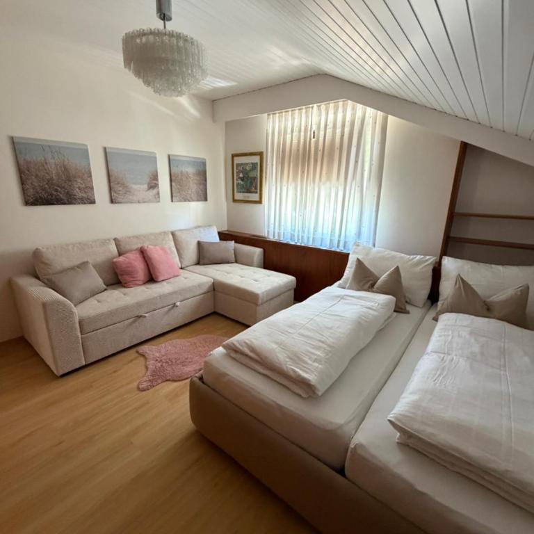 Ferienwohnung Savoy - Apartment mit 2 Schlafzimmern - 1