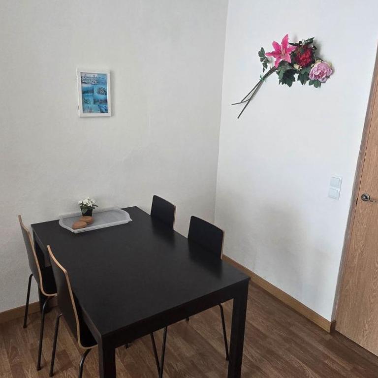 2 Schlafzimmer - ruhige Lage - Pool - Parkplatz - Apartamento - 20