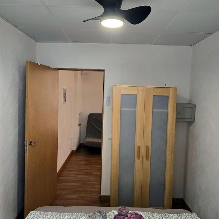 2 Schlafzimmer - ruhige Lage - Pool - Parkplatz - Apartamento - 23