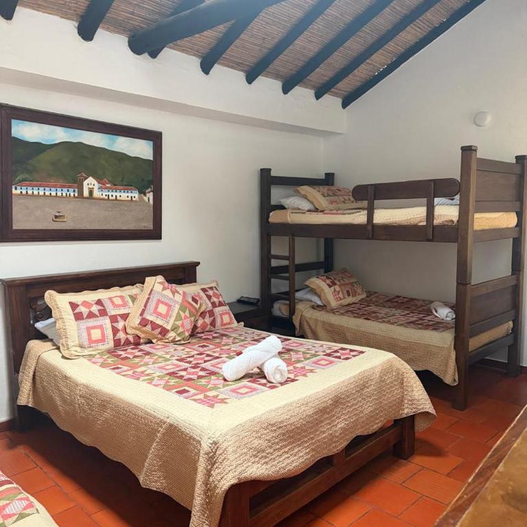 Casa Naturhola 2 - Habitación Familiar con baño privado - 2