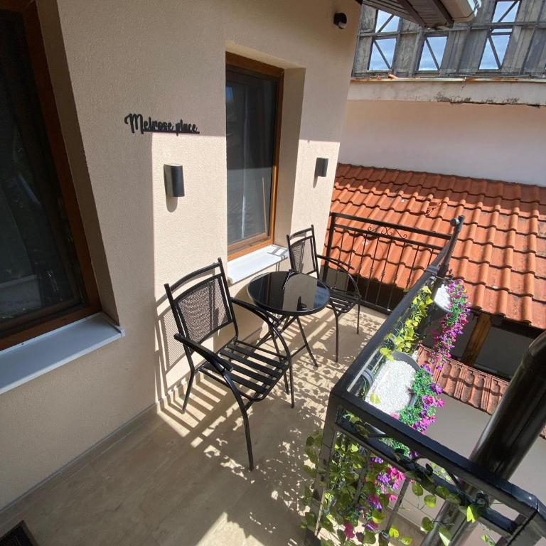 Melrose - One-Bedroom Apartment - 18