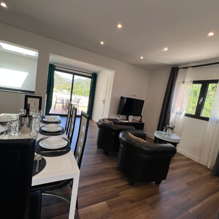 Domaine Baccia Donna - Jacuzzi, Climatisation, Parking privé - Nice Monaco - Appartement en Duplex - 31