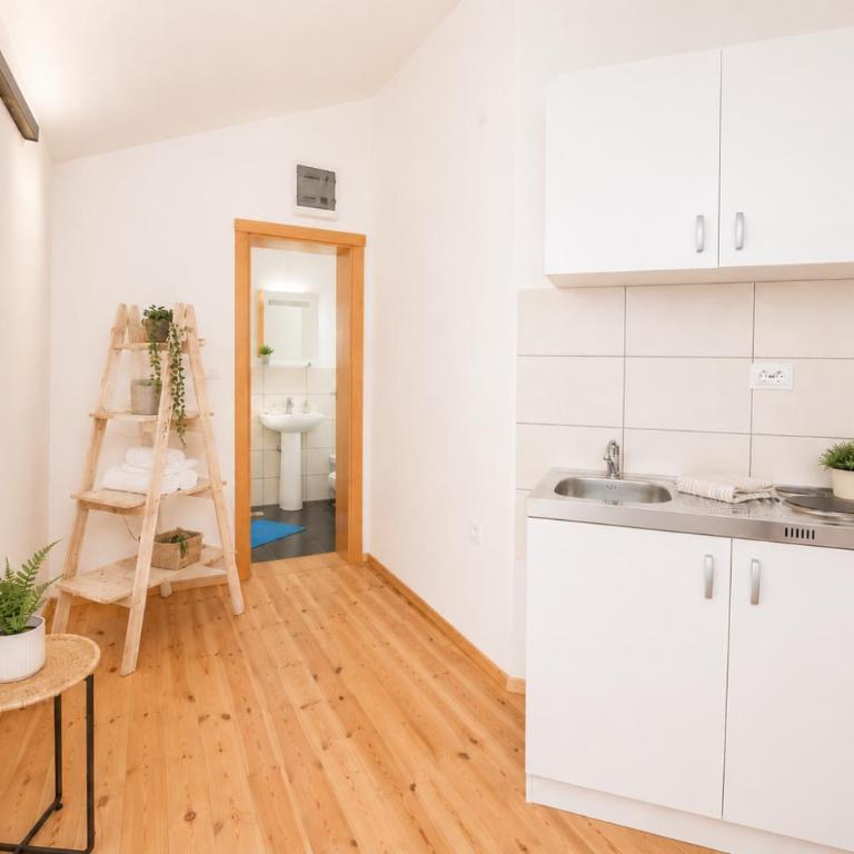 SunSeoce Apartments - Studio Apartment with Sea View - 10