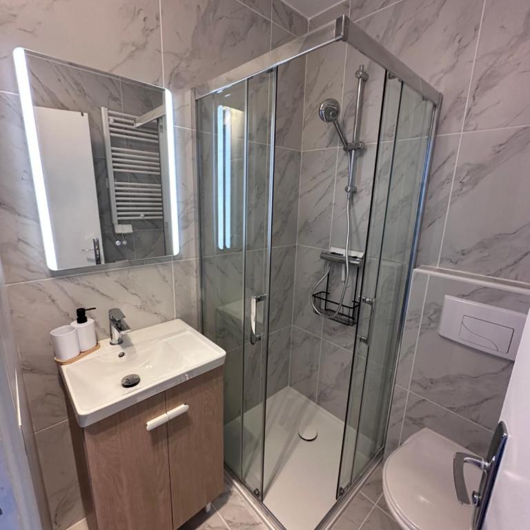 BEAU STUDIO Climatisé en bord de Mer et Wi-Fi - Apartment mit 1 Schlafzimmer - 23