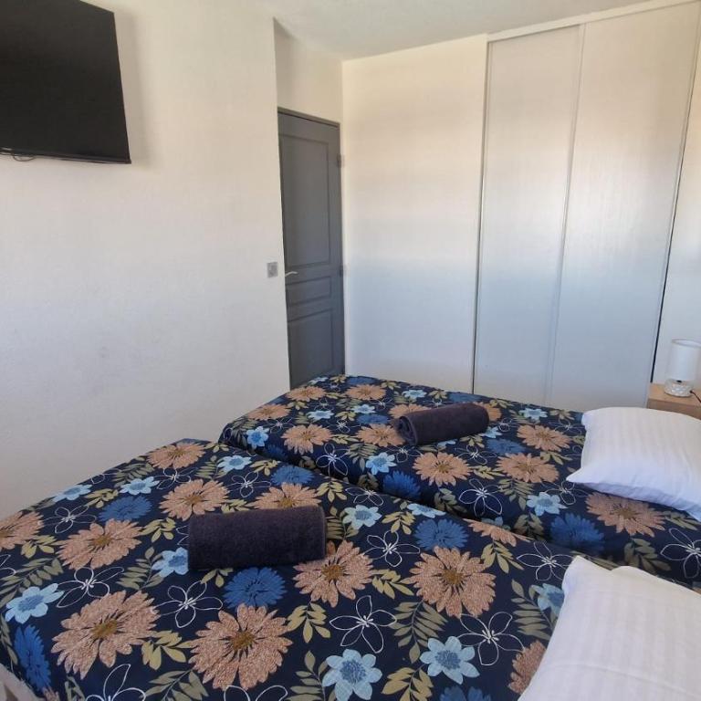 Beau duplex CAP CAMARGUE piscine 4 pers terrasse et parking dans résidence sécurisée - Appartement 2 Chambres - Vue sur Piscine - 73
