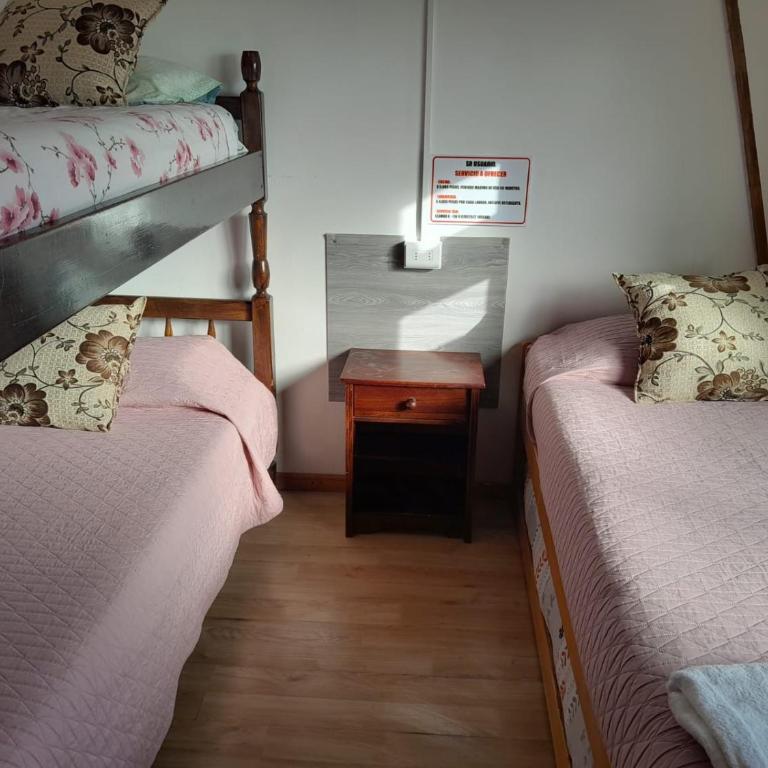 Alojamiento Punta Arenas - Habitación Cuádruple con baño privado - 2