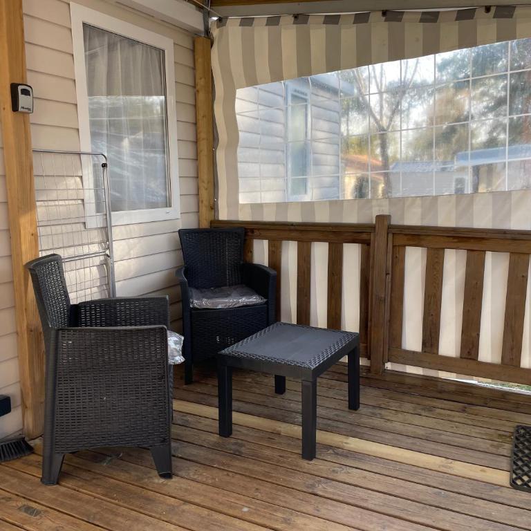 Séjour famille en Vendée - Mobil home 4 personnes avec terrasse & piscines - Casa Móvil - 1