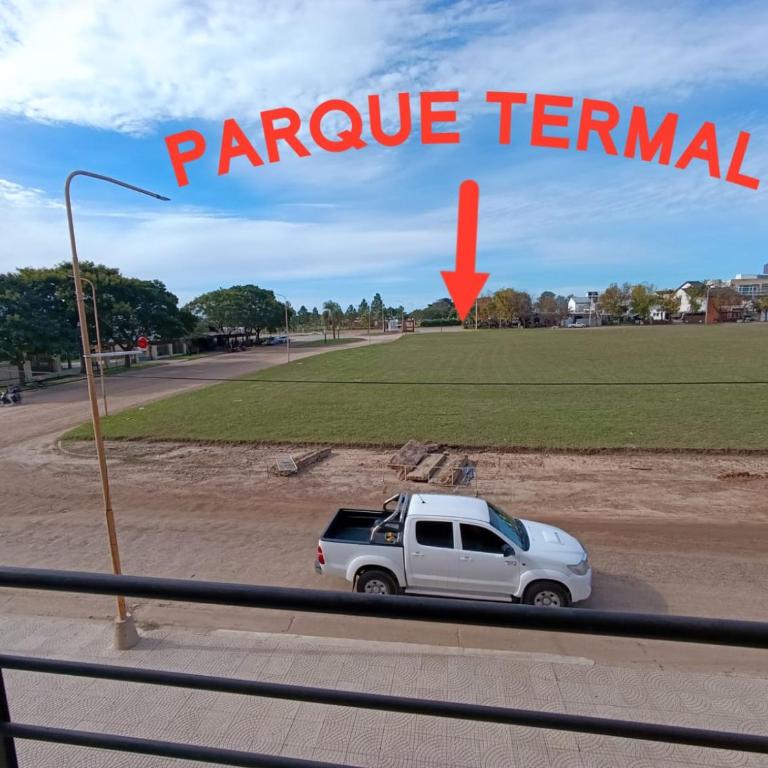 A 100m de Parque Termal - Apartamento - 3