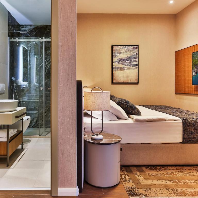 Hotel Harmony by Aycon - Superior Double Room - 4