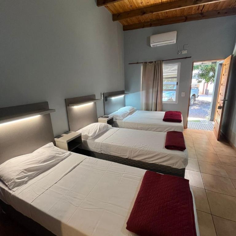 Amambay Apart &Suites - Habitación Cuádruple Clásica - 5