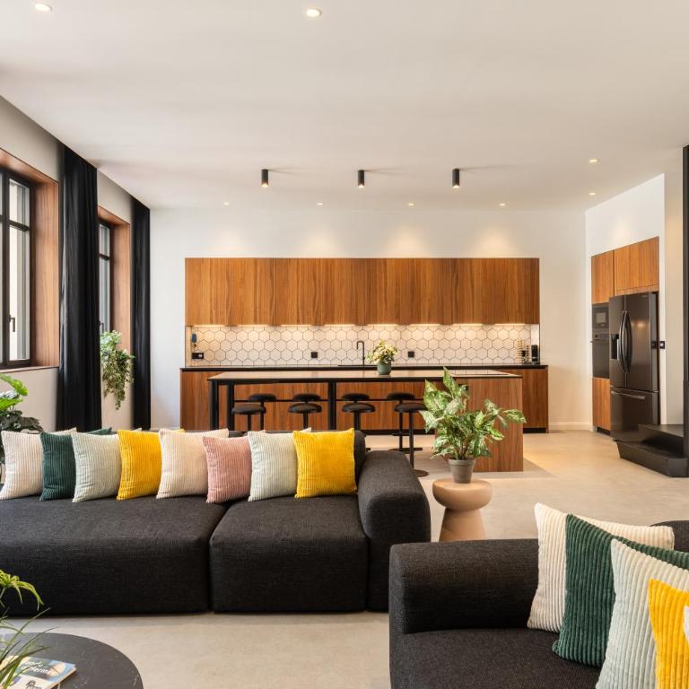 Le Loft MOHOM - Bourse du Travail - 4 Bedrooms, 4 Bathrooms, 4 Parkings - Loft - 1