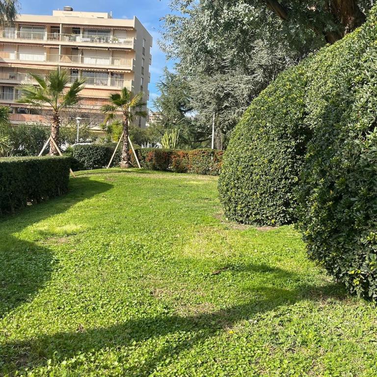 Dans belle résidence appartement 6 personnes piscine et tennis - Appartement 2 Chambres - 9