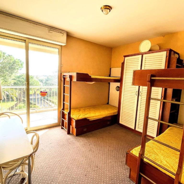 Dans belle résidence appartement 6 personnes piscine et tennis - Appartement 2 Chambres - 14