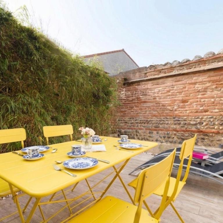 Beautiful House avec terrasse privée - Havre de paix Côté pavé, Centre-ville Toulouse - Maison 2 Chambres - 1