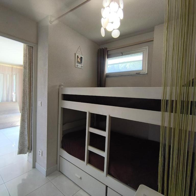 T2 cabine - Terrasse 45m2 - Piscine - Clim - Parking privé - Apartment mit 1 Schlafzimmer und Gartenblick - 28