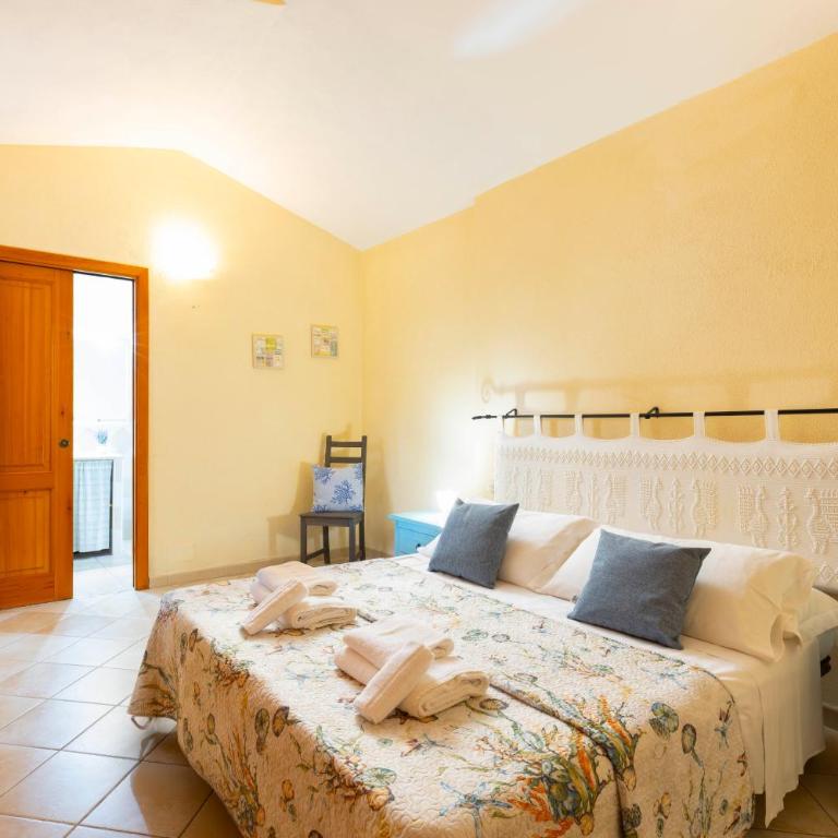 Villa Oleandro San Teodoro Independent & Downtown - Villa - 5