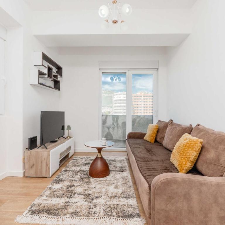 Zuzi Apartment - One-Bedroom Apartment - 4