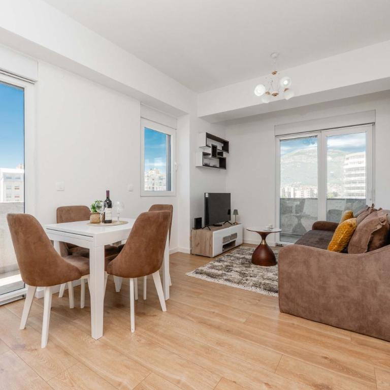 Zuzi Apartment - One-Bedroom Apartment - 5