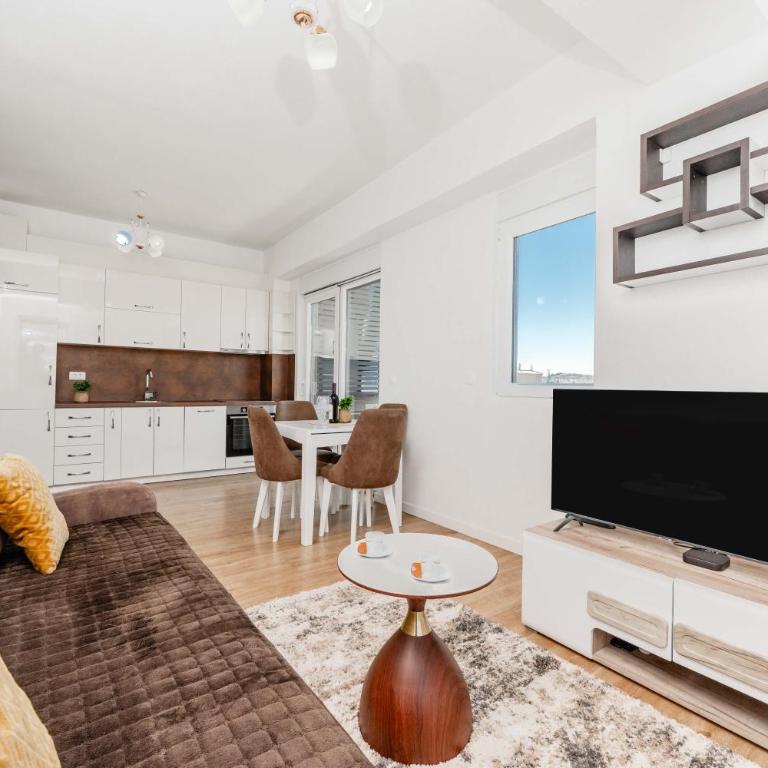 Zuzi Apartment - One-Bedroom Apartment - 34