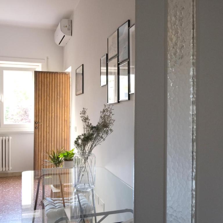 Bright Apartment with Balcony near Rome Centre & Metro - One-Bedroom Apartment - 31
