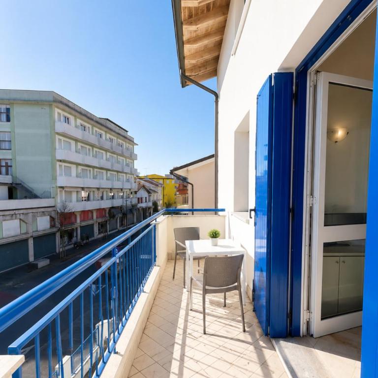 RESIDENCE STEFANIA - AGENZIA COCAL - Appartamento con 2 Camere da Letto - 2