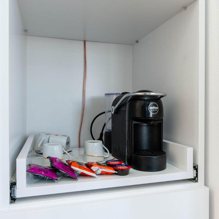Zuzi Apartment - One-Bedroom Apartment - 8