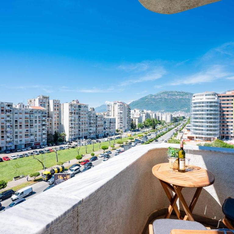 Zuzi Apartment - One-Bedroom Apartment - 23