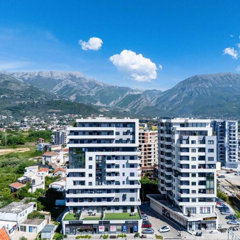 Zuzi Apartment - One-Bedroom Apartment - 27