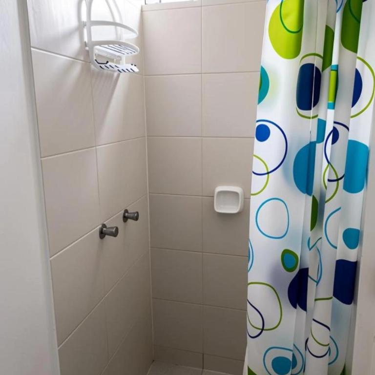 Habitaciones Modernas Torre H San Miguel - Aeropuerto 15min - Double Room with Private Bathroom - 6