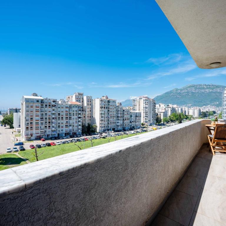 Zuzi Apartment - One-Bedroom Apartment - 32