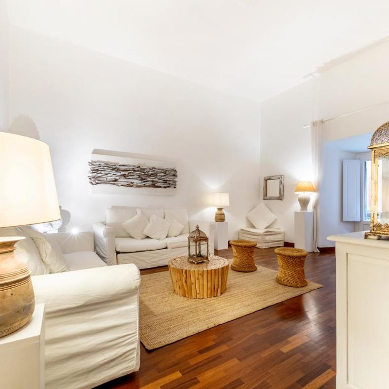 Luxury Historic Apartment Campo dei Fiori - Appartamento con 3 Camere da Letto e con Balcone - 10