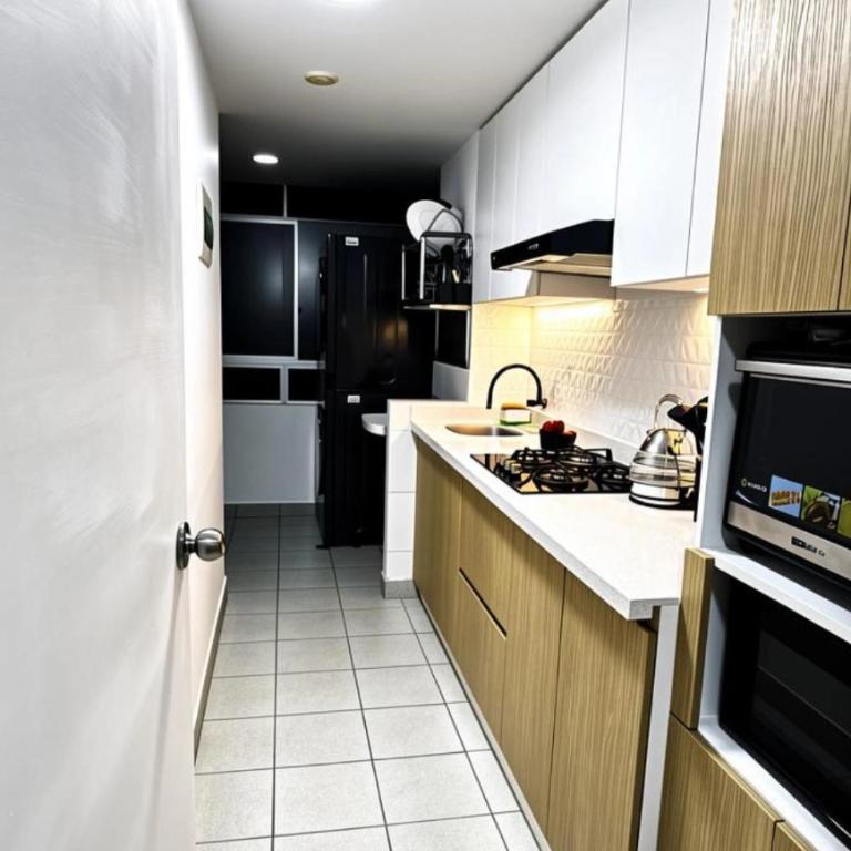 Habitaciones Modernas Torre H San Miguel - Aeropuerto 15min - Double Room with Private Bathroom - 19