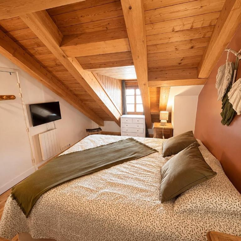 Appartement La Collégiale, au coeur de la vieille ville - Appartement 3 Chambres - 4