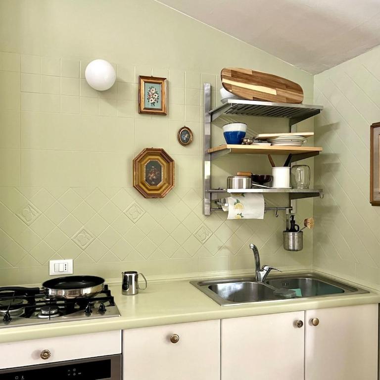 Bright Top Floor Apartment with Large Terrace - Appartamento con 1 Camera da Letto - 3