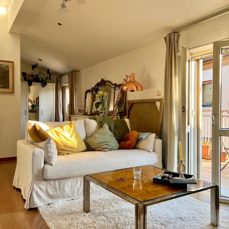 Bright Top Floor Apartment with Large Terrace - Appartamento con 1 Camera da Letto - 21