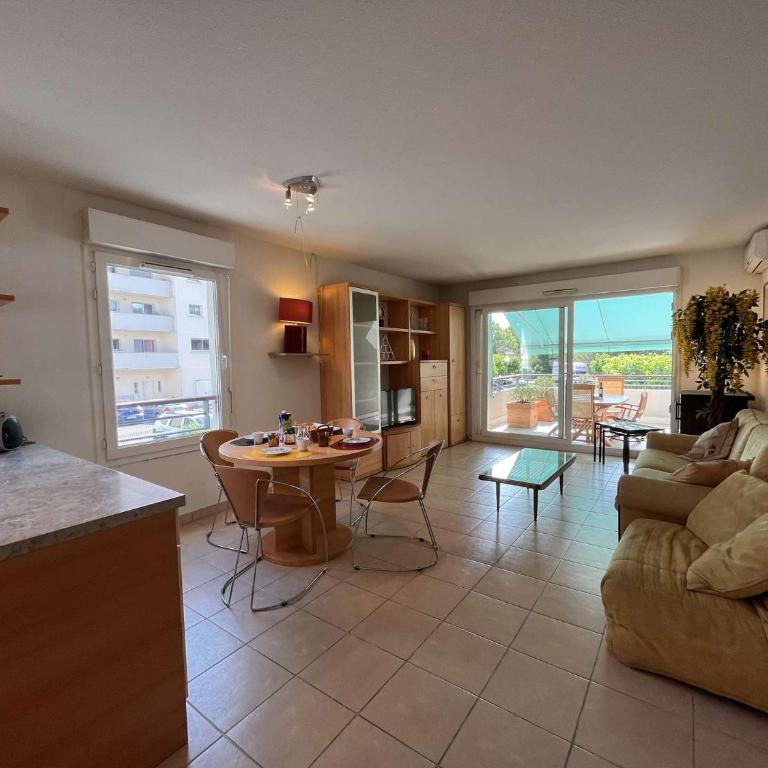 FS550-B11 Appt 3 pièces 6 personnes FREJUS - Apartamento de 2 dormitorios - 7